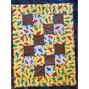 Handmade Hand Quilted‎ Throw/Toddler / Crib / Baby Quilt 31.5”x 43” #5